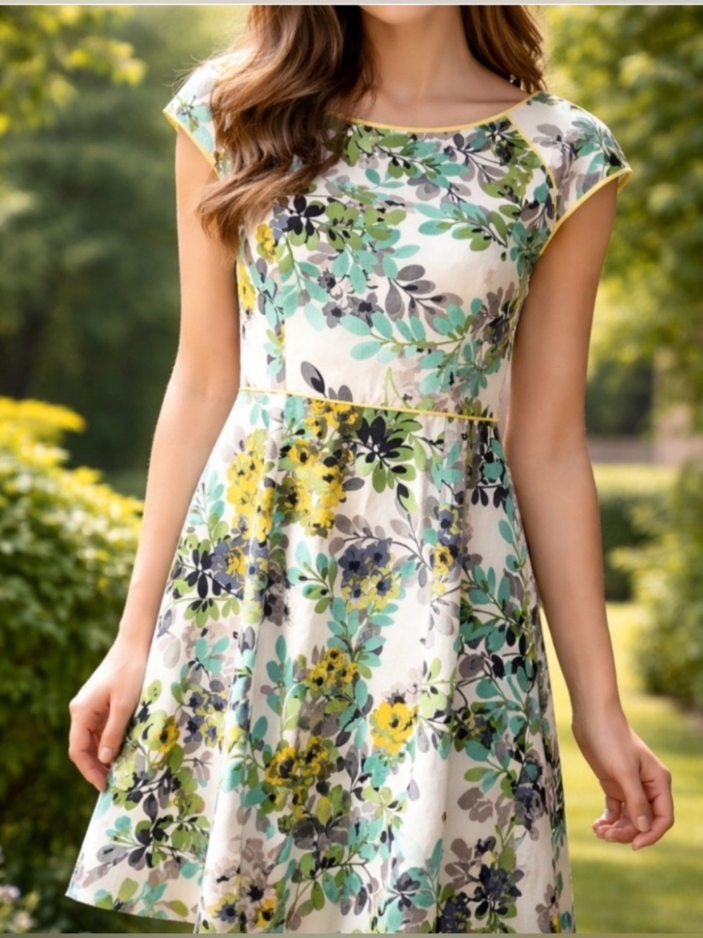 Vintage London Style floral dress twee 50’s 60’s retro